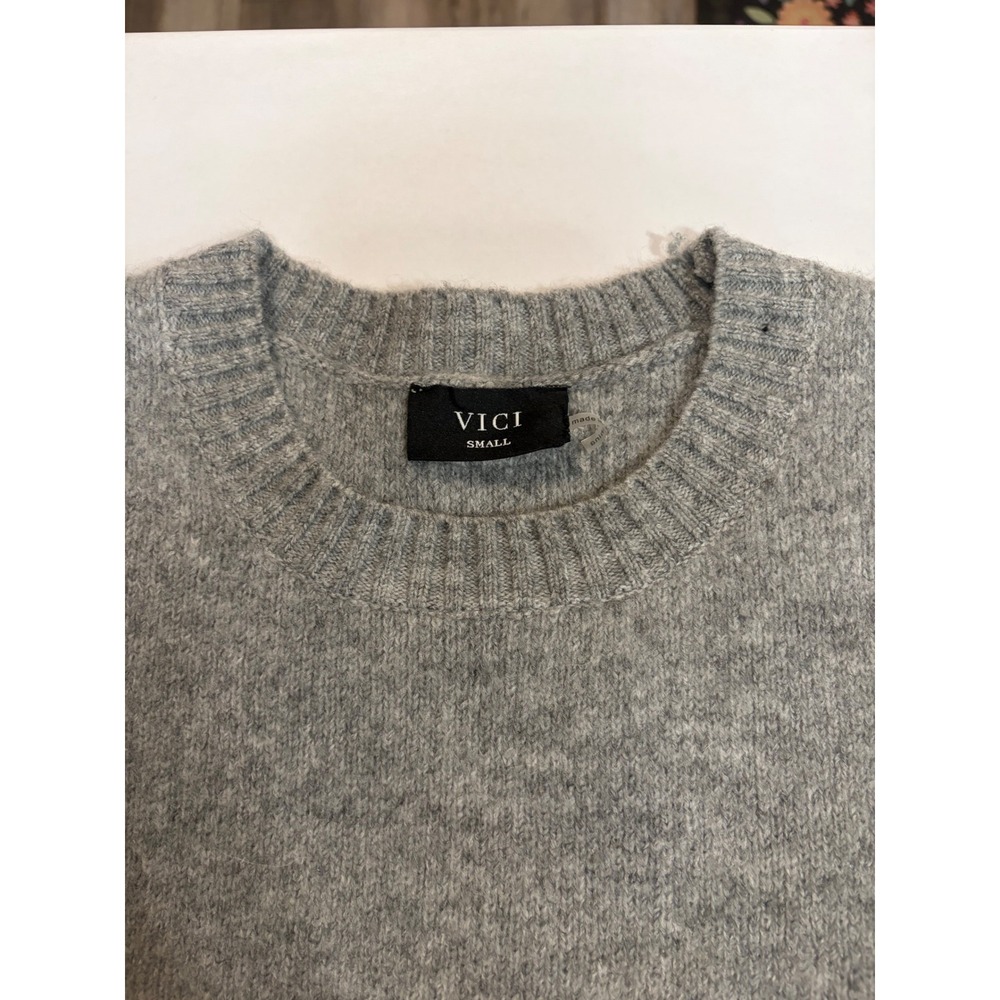 NEW VICI Grey Knit Sweater Vest White Button Down Layered Tie Back Top Small - Picture 11 of 13
